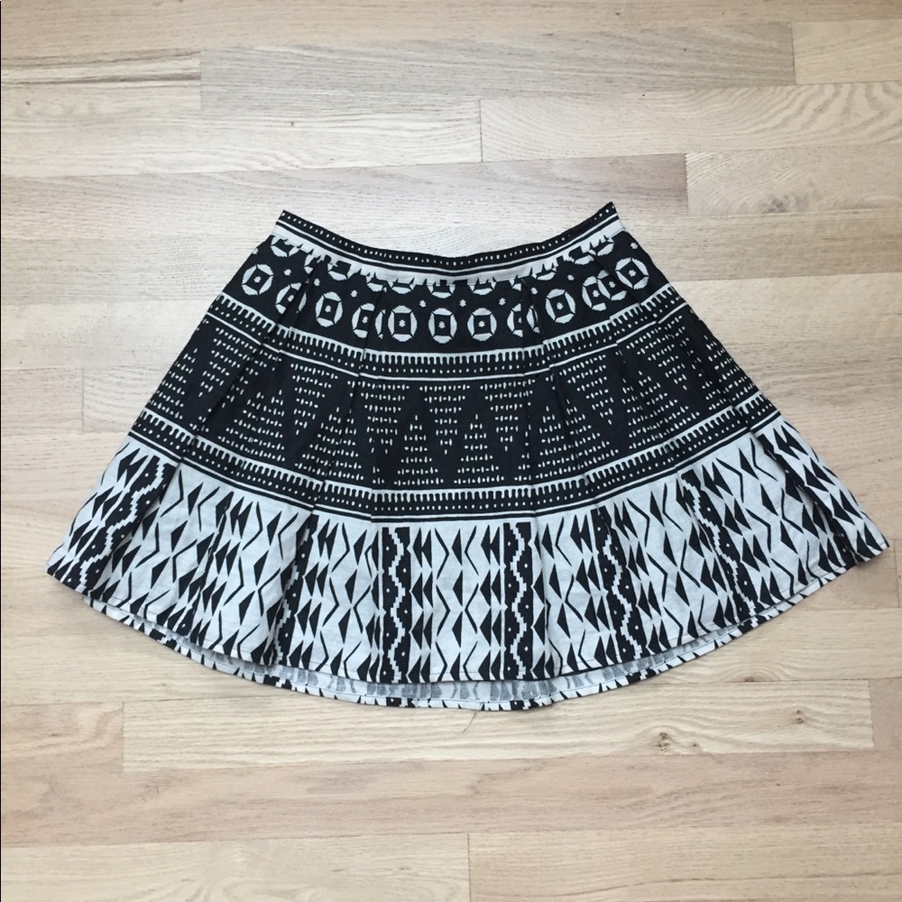 Forever 21 Aztec cotton, linen blend skirt 25 / XS